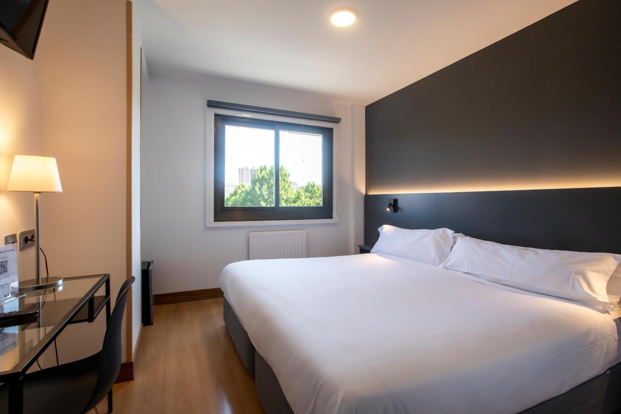 Double Room,1708002474:JPEG